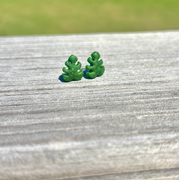Monstera Leaf Post Earrings