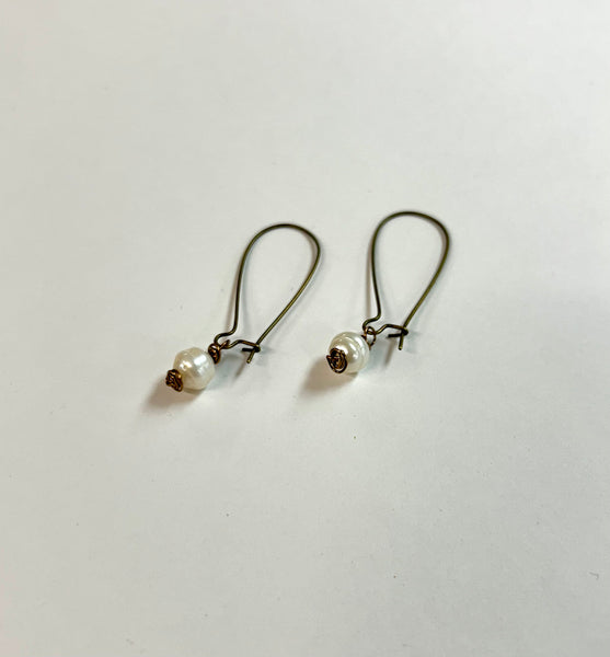 Freshwater Pearl Drop Earrings