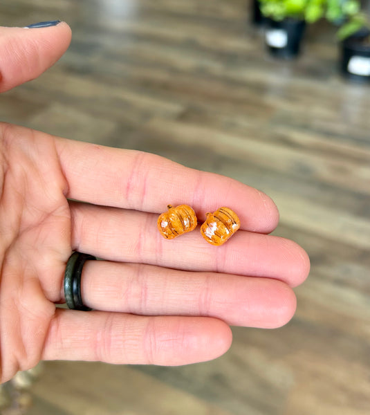 Asian Lily Pumpkin Post Earrings